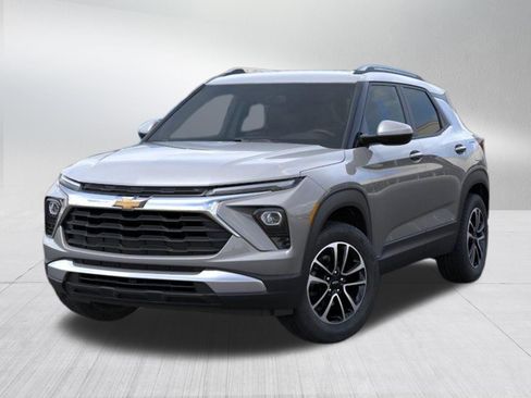 New 2026 Chevrolet TrailBlazer LT w/ Driver Confidence Package AWD/4WD image 9