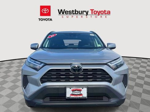 Certified 2025 Toyota RAV4 XLE AWD/4WD image 3