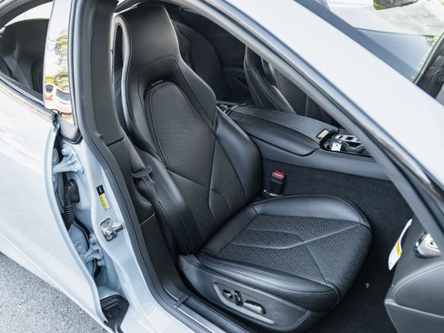 New 2025 Karma Revero Luxury image 4