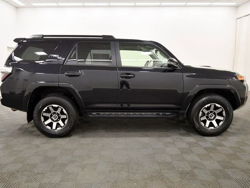 Used 2023 Toyota 4Runner TRD Off-Road Premium w/ Moonroof Package AWD/4WD image 9