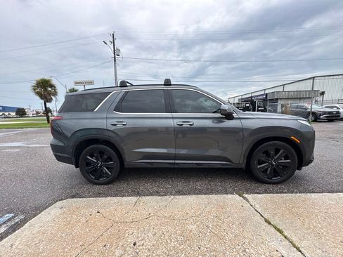 Used 2025 Hyundai Palisade XRT FWD image 2