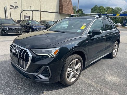 Used 2023 Audi Q3 2.0T Premium w/ Convenience Package AWD/4WD image 3