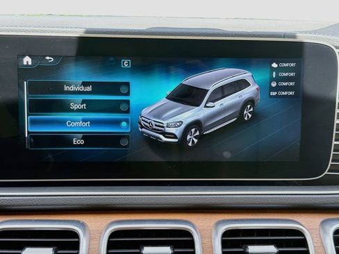 Used 2022 Mercedes-Benz GLS 450 4MATIC image 32