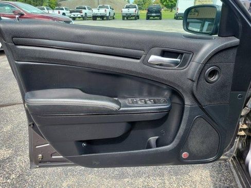 Used 2015 Chrysler 300 S image 16