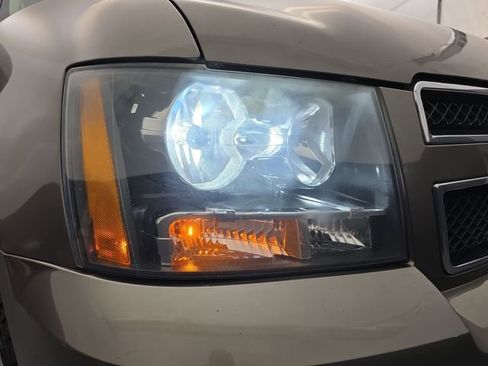 Used 2012 Chevrolet Tahoe LT image 14