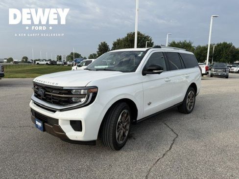 Certified 2026 Ford Expedition King Ranch AWD/4WD image 3