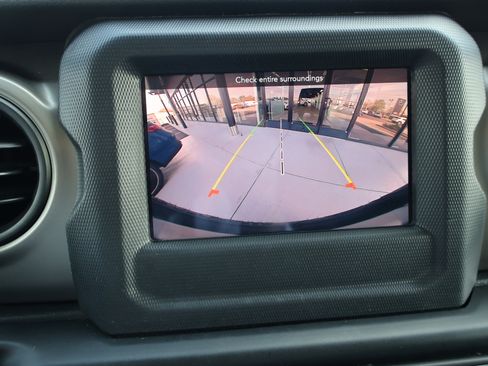 Used 2020 Jeep Wrangler Unlimited Sport S image 34