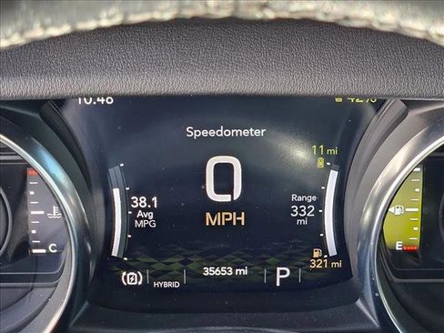 Used 2022 Jeep Wrangler Unlimited Sahara w/ Cold Weather Group image 13