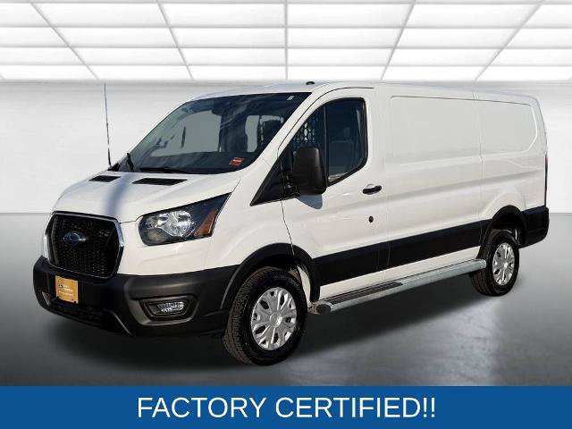 Certified 2025 Ford Transit 250 Low Roof w/ Exterior Upgrade Package RWD image 4