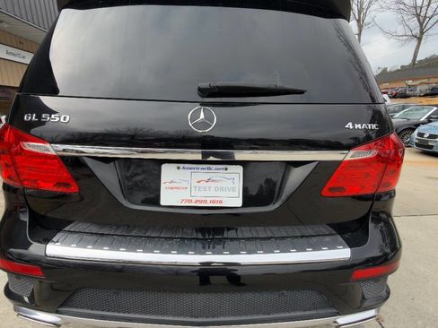 Used 2014 Mercedes-Benz GL 550 4MATIC image 11