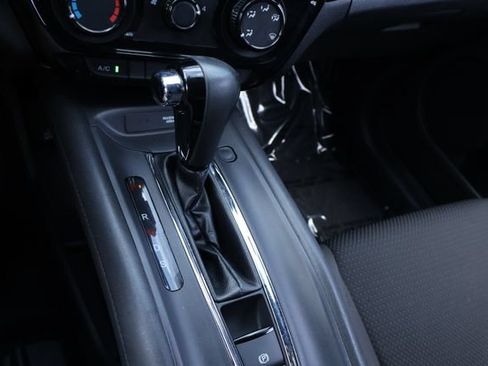 Used 2020 Honda HR-V Sport image 28