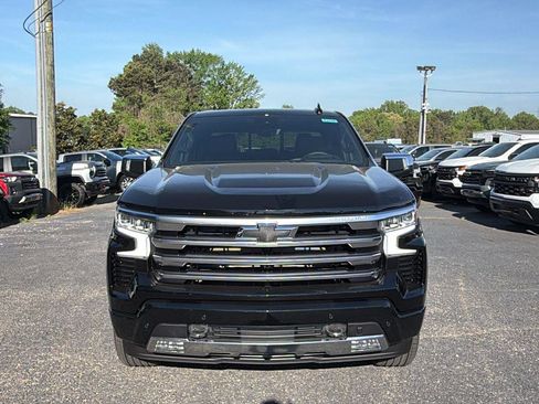 New 2026 Chevrolet Silverado 1500 High Country AWD/4WD image 2