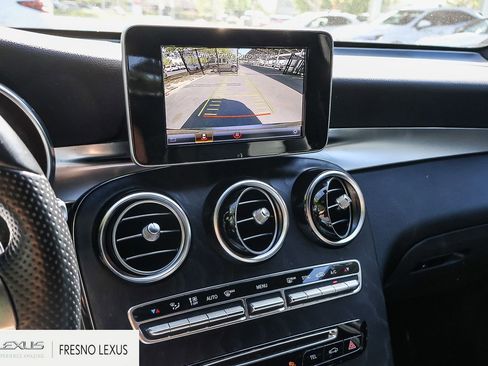Used 2018 Mercedes-Benz GLC 300 image 26