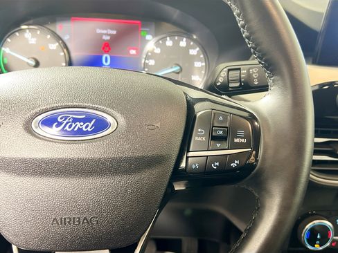 Used 2022 Ford Escape SE w/ Convenience Package image 19