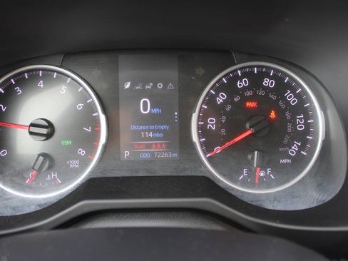 Used 2021 Toyota RAV4 XLE w/ XLE Grade Weather Package image 12