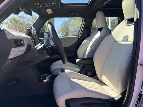 New 2026 MINI Cooper S image 9