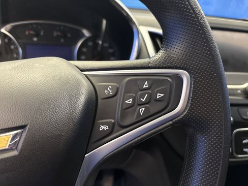 Used 2022 Chevrolet Equinox LT FWD image 16