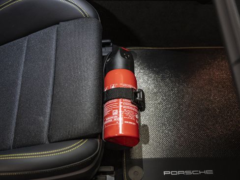 Used 2025 Porsche 911 GT3 RWD image 37