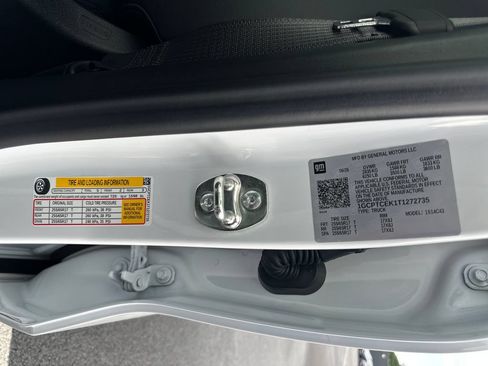 New 2026 Chevrolet Colorado LT w/ LT Convenience Package AWD/4WD image 24