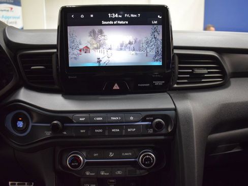 Used 2021 Hyundai Veloster N image 22