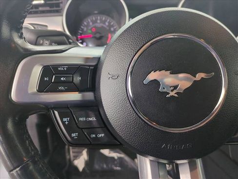 Used 2022 Ford Mustang Premium RWD image 28