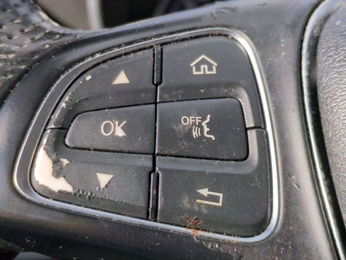 Used 2016 Mercedes-Benz C 300 C 300 image 23