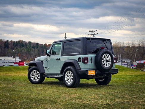 Certified 2023 Jeep Wrangler Sport S image 6