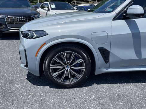 Certified 2026 BMW X5 xDrive50e AWD/4WD image 4