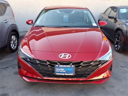 Certified 2023 Hyundai Elantra SEL w/ Winter Weather Package image 2