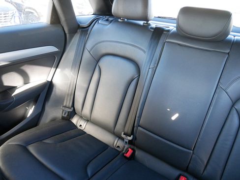 Used 2017 Audi Q3 2.0T Premium Plus w/ Premium Plus Package image 12