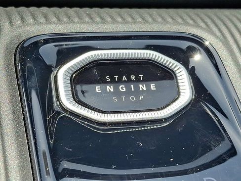 New 2026 Jeep Cherokee Limited AWD/4WD image 17