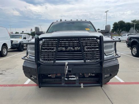 Used 2020 RAM 3500 Laramie AWD/4WD image 2