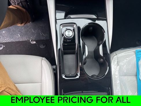 New 2026 Buick Envision Avenir image 17