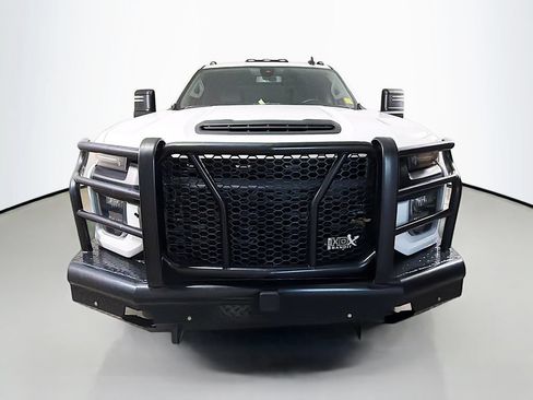 Used 2022 Chevrolet Silverado 3500 W/T w/ WT Convenience Package AWD/4WD image 2