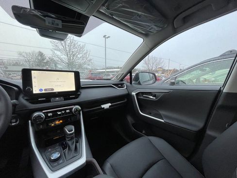 New 2025 Toyota RAV4 Limited image 11