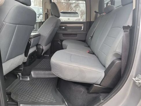 Used 2019 RAM 1500 Classic SLT AWD/4WD image 24