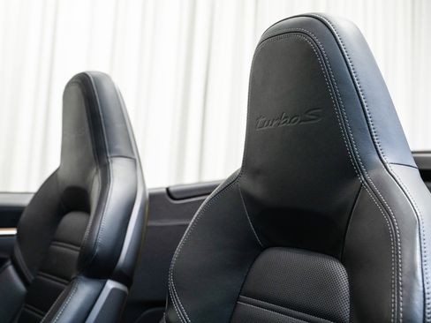 Used 2021 Porsche 911 Turbo S image 25