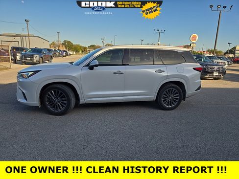 Used 2024 Lexus TX 350 FWD image 2