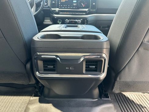 Used 2022 GMC Sierra 1500 Elevation w/ X31 Off-Road Package AWD/4WD image 22