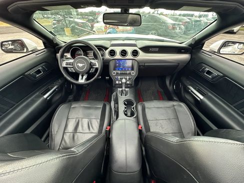 Used 2020 Ford Mustang Premium RWD image 20