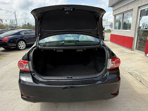 Used 2013 Toyota Corolla LE image 16