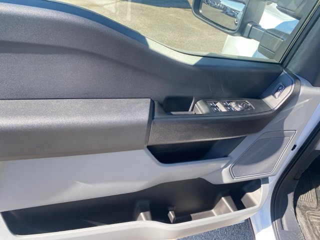 New 2025 Ford F250 XL RWD image 17
