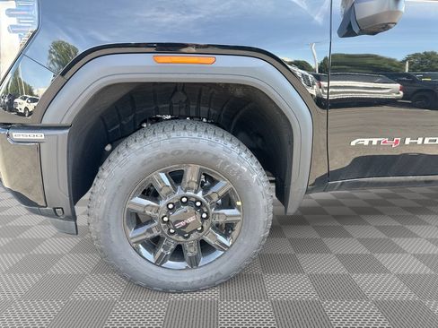 New 2026 GMC Sierra 2500 AT4 w/ AT4 Premium Plus Package AWD/4WD image 30
