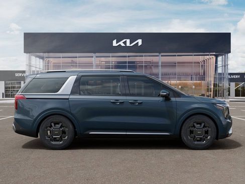 New 2026 Kia Carnival SX FWD image 8