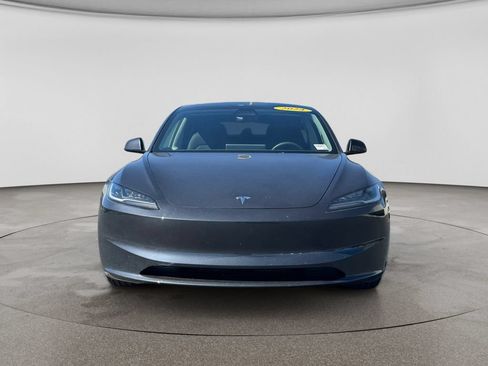 Used 2024 Tesla Model 3 Long Range RWD image 8