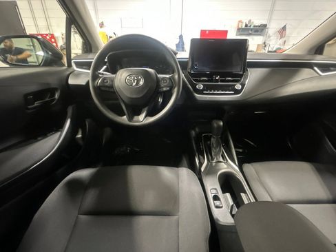 Used 2024 Toyota Corolla LE image 14
