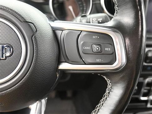 Used 2023 Jeep Wrangler Unlimited Sahara w/ Cold Weather Group image 31