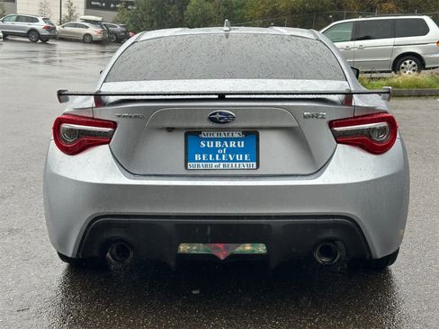 Used 2018 Subaru BRZ Limited w/ Popular Package #3 image 4
