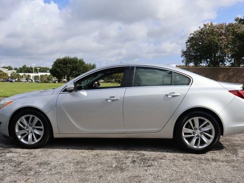 Used 2016 Buick Regal FWD image 5