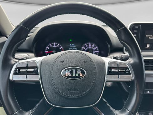 Used 2020 Kia Telluride S FWD image 13